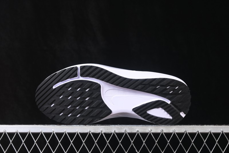 Nike Quest 7 Lightweight Mesh Casual Running Shoes - IM6368-101