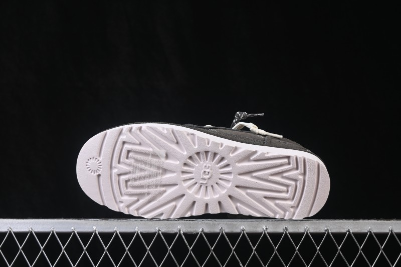 UGG Minimel Low Profile Sneaker Leather Sheepskin Lining Comfortable Casual Shoes - 1175301 DNSS
