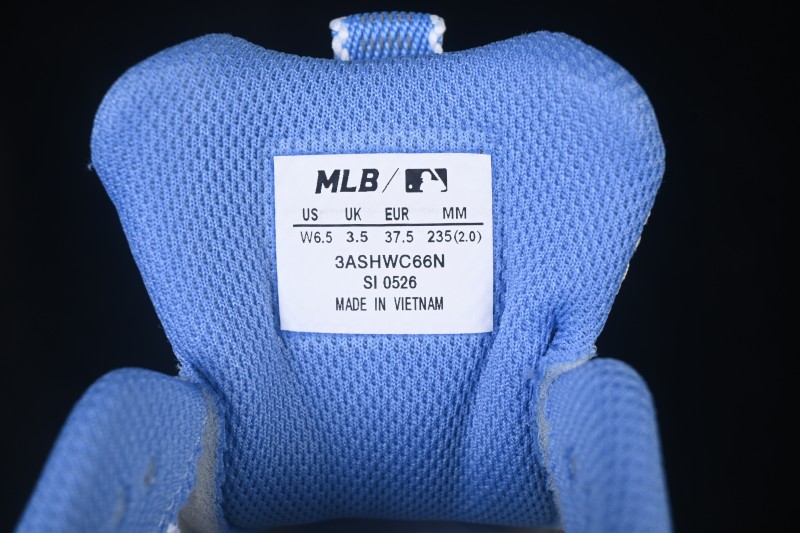 MLB Winner Chunky V2 New York Yankees Platform Casual Running Shoes - 3ASHWC66N07BLL