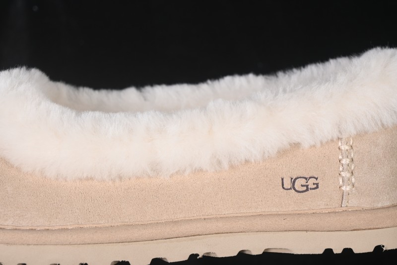 UGG Zora Lightweight Comfort Casual Flats - 1178111