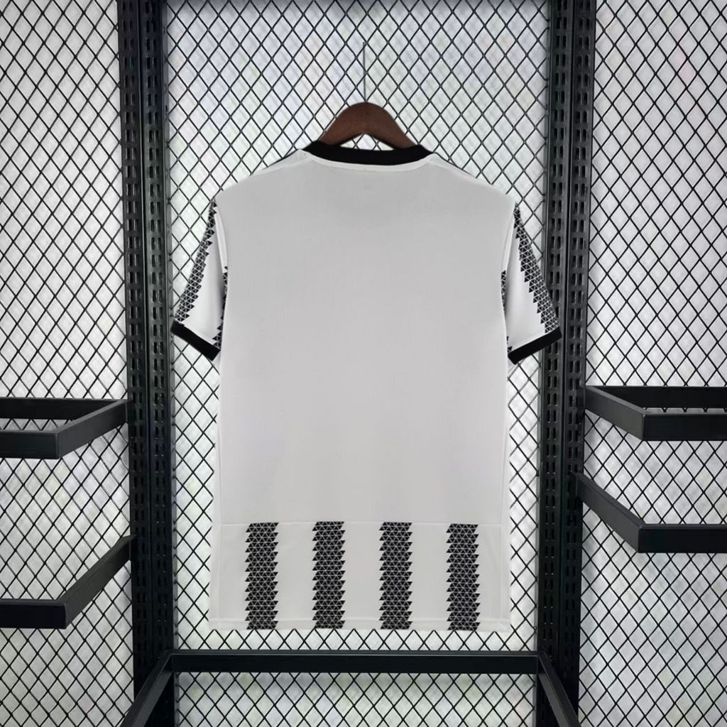 2022/23 Retro Juventus Home Jersey