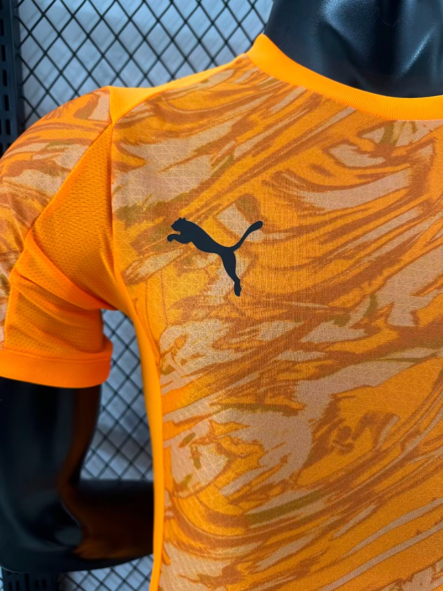 Player Version 25/26 AC Milan Goalkeeper Third Orange Jersey