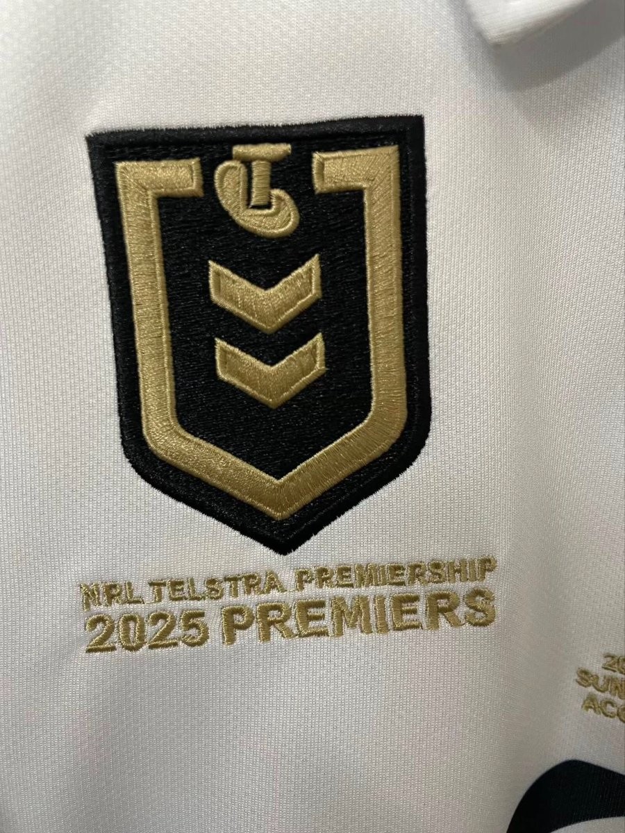 25/26 Brisbane Broncos White with Maroon Sleeves and Diagonal Geometric Stripes  Champion Jersey