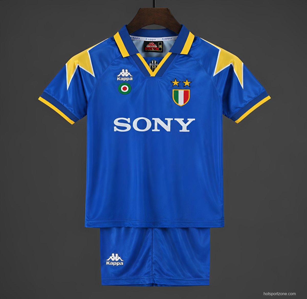 Retro 95/96 Kids Juventus Away Jersey