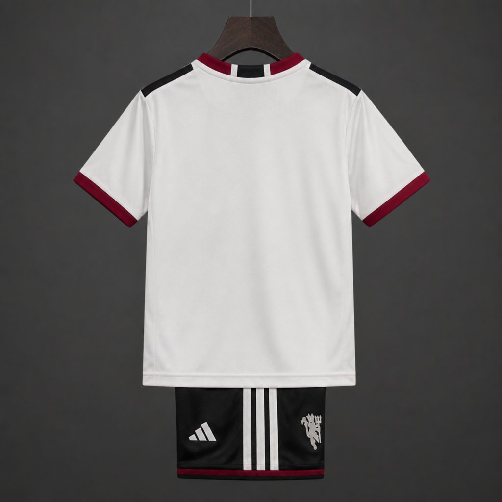 26/27 Kids Manchester United Third Cream Jersey