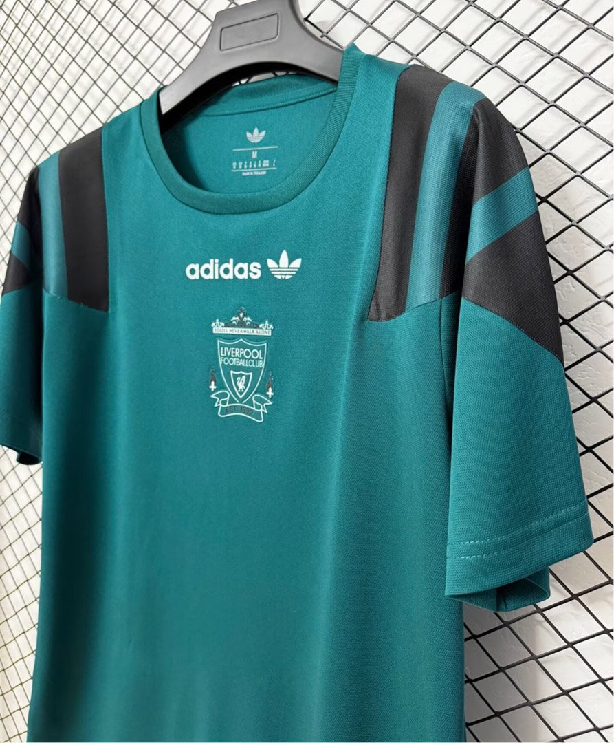 26/27 Liverpool  EQT  Green Jersey
